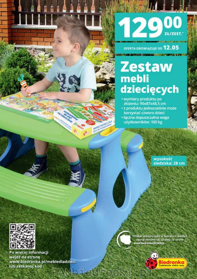 Praktyczny zestaw mebli dziecięcych o siedzisku 28 cm dostępny w Biedronce za 129 zł.